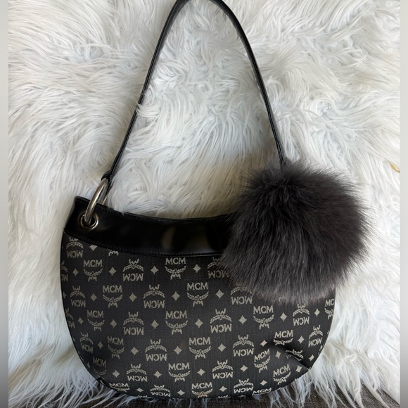 MCM Black Vintage Shoulder bag - Picture 8 of 13